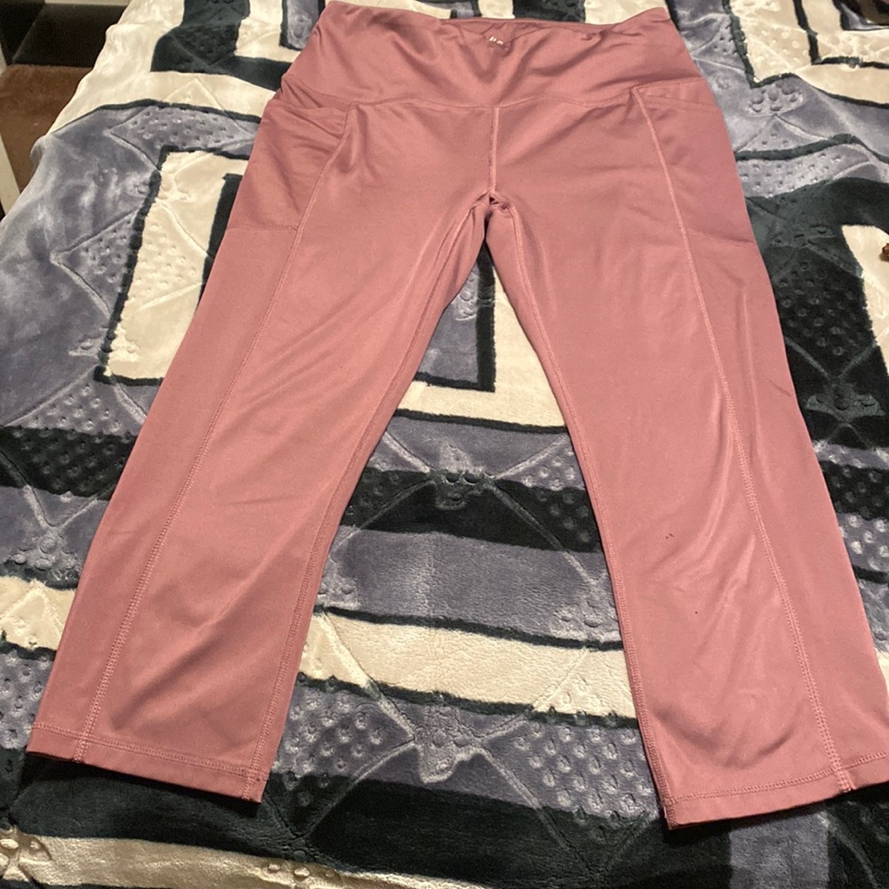 Workout pants